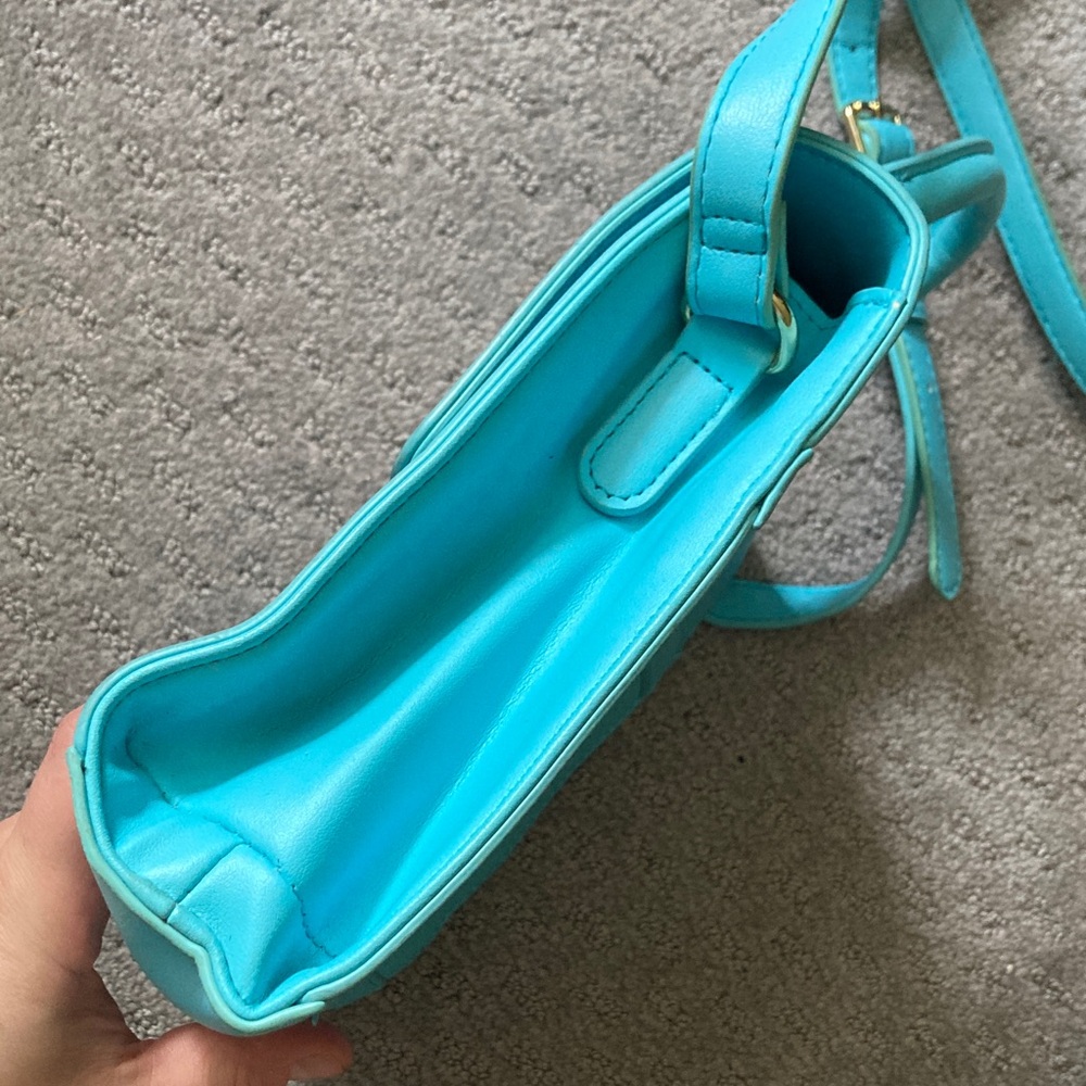 DANIELLE NICOLE Care Bears dream cloud satchel/purse. - Picture 4 of 14